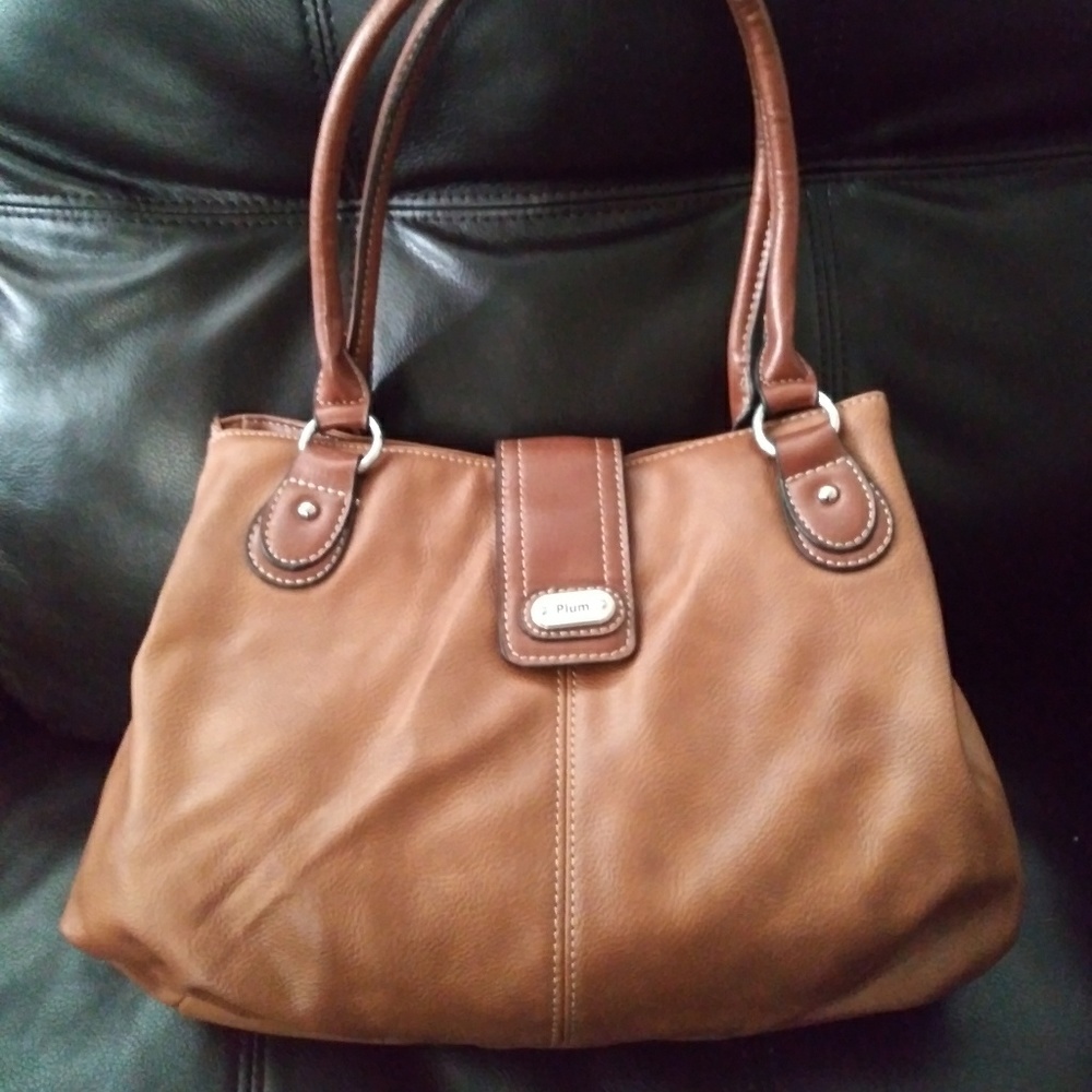 PLUM leather bag